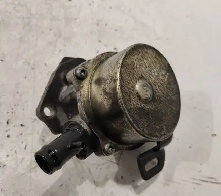 Renault Megane III Vacuum pump 8201005306