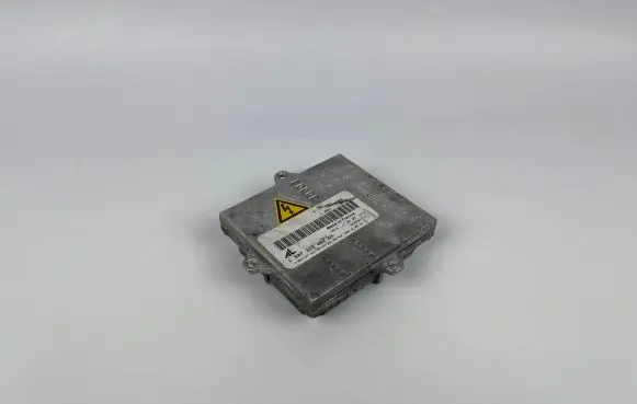 Volkswagen Golf V Headlight ballast module Xenon 1307329082