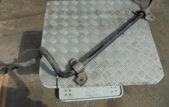 Mercedes-Benz Vito Viano W447 Front anti-roll bar/sway bar A4473230300