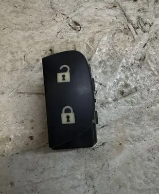 Saab 9-3 Ver2 Central locking switch button 12786136