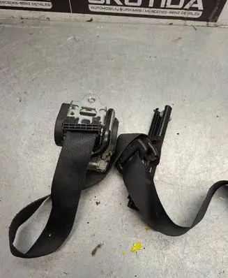Mercedes-Benz Sprinter W906 Front seatbelt A9068600285