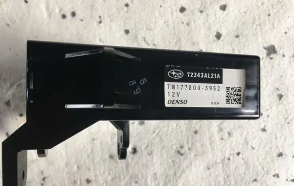 Subaru Legacy Air conditioning/heating control unit 72343AL21A TN1778003952