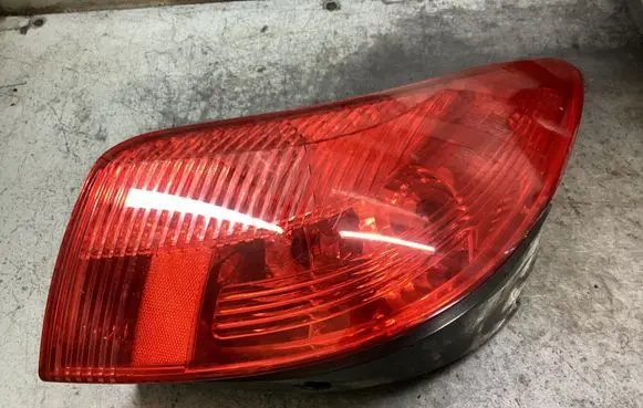 Peugeot 308 Rear/tail lights 96814447XT