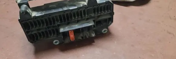 BMW 7 E65 E66 Fuse module 6900583
