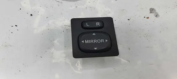 Toyota Avensis Verso Wing mirror switch NOCODE