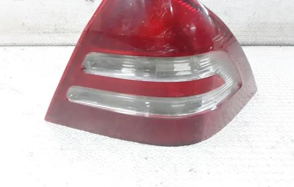 Mercedes-Benz C W203 Rear/tail lights