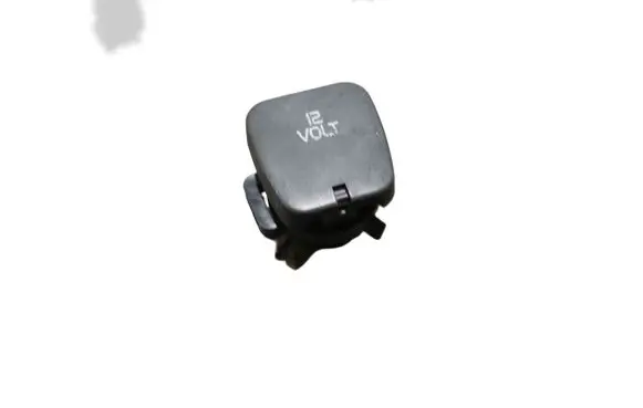 Volvo XC70 Cigarette lighter rear 