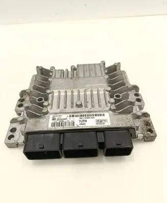 Ford C-MAX I Engine control unit/module 7M5112A650AUH 5WS405821T