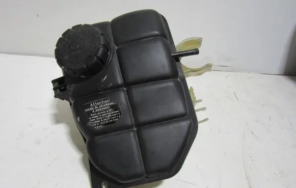 Mercedes-Benz C W203 Coolant expansion tank/reservoir A2035000049