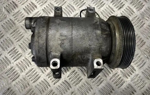 Audi A6 S6 C4 4A Air conditioning (A/C) compressor (pump) 4A0260805AD 570J827183