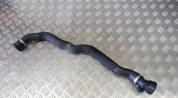 BMW 5 G30 G31 Engine coolant pipe/hose 8573233