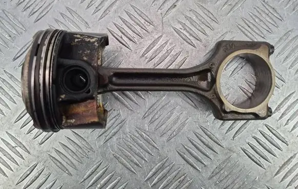 BMW 1 F20 F21 Piston with connecting rod 77L65