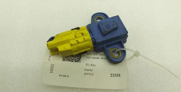 Volkswagen Golf V Airbag deployment crash/impact sensor 1K0955557A