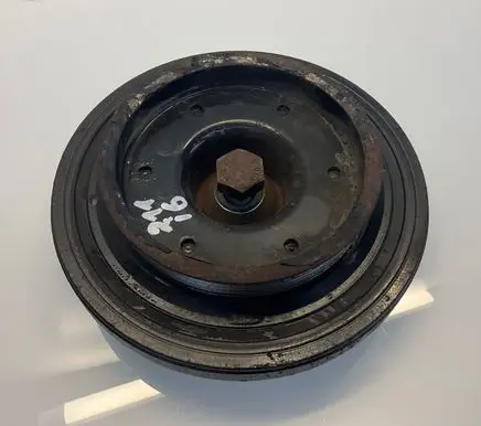 Mercedes-Benz E W211 Crankshaft pulley