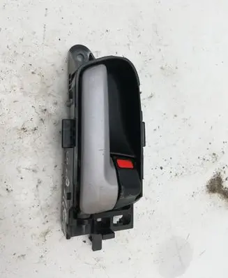 Suzuki Grand Vitara II Front door interior handle NOCODE