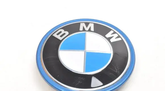 BMW 5 G60 G61 Manufacturer badge logo/emblem 5A24572