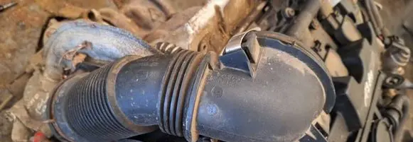 Intercooler hose/pipe