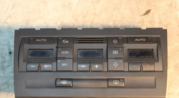 Audi A4 S4 B7 8E 8H Climate control unit 8E0820043BL