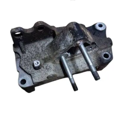 Citroen Nemo Gearbox mounting bracket 55229512 B833