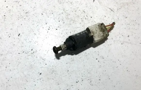 Renault Scenic II - Grand scenic II Brake pedal sensor switch 8200168238