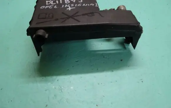 Opel Insignia A Fuse box set 13358923