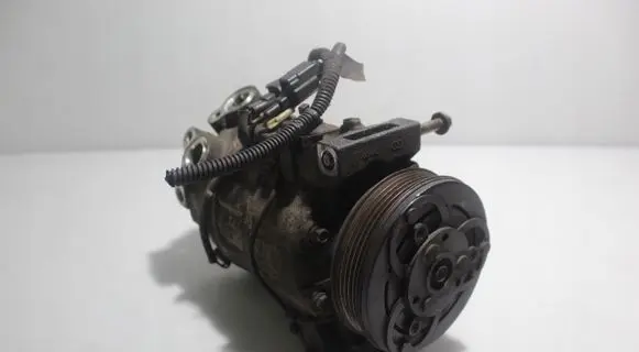 Volvo S80 Air conditioning (A/C) compressor (pump) 31250519