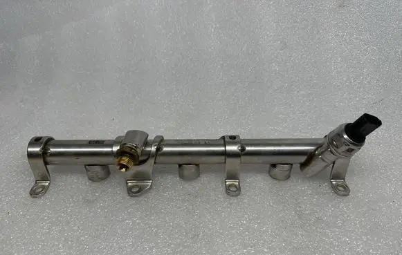 Audi RS5 Fuel main line pipe 06M133316L 1810420848