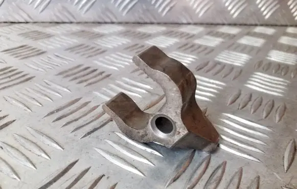 Fuel Injector clamp holder