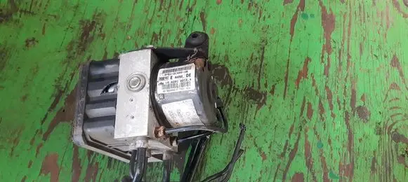 Ford Focus C-MAX ABS Pump 3M512C405HB