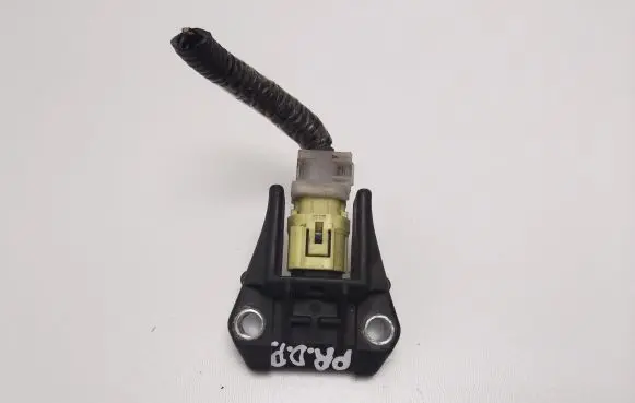 Toyota RAV 4 (XA20) Airbag deployment crash/impact sensor 8917345050