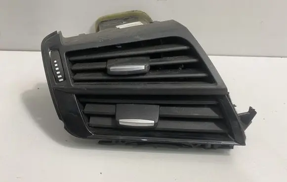 BMW X5 F15 Dashboard air vent grill cover trim 9252649