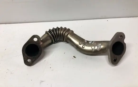 Volkswagen PASSAT B6 EGR valve line/pipe/hose 03P131521