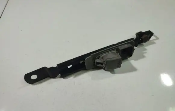 KIA Sorento Seat belt adjustment rail 
