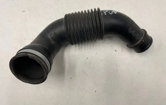 Toyota Yaris Intercooler hose/pipe 1788133070