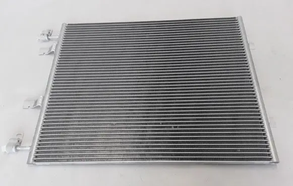 A/C cooling radiator (condenser)