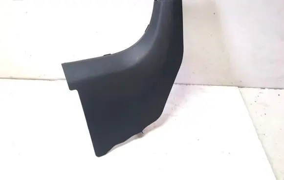 KIA Sorento Front sill trim cover 85824P2000