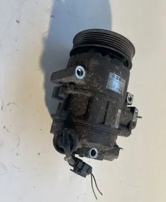 Skoda Fabia Mk1 (6Y) Air conditioning (A/C) compressor (pump) 6Q0820803D