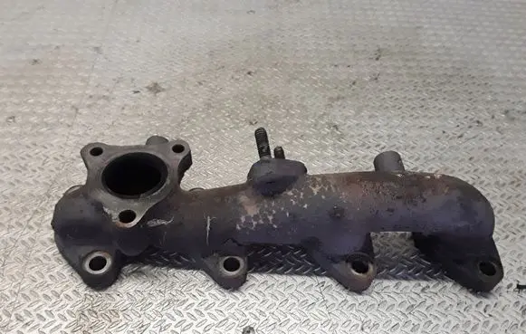 KIA Cerato Exhaust manifold