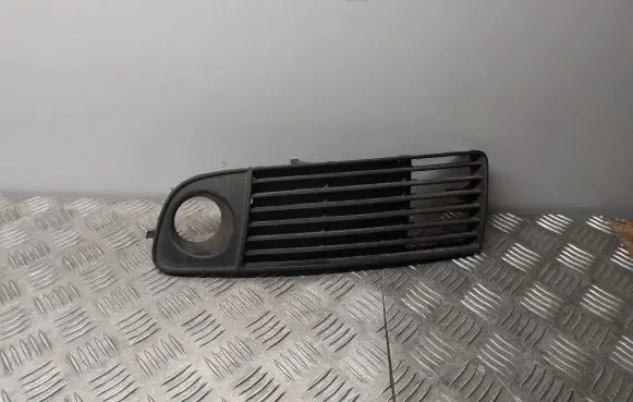 Audi A6 S6 C6 4F Front bumper lower grill 4B0807681J