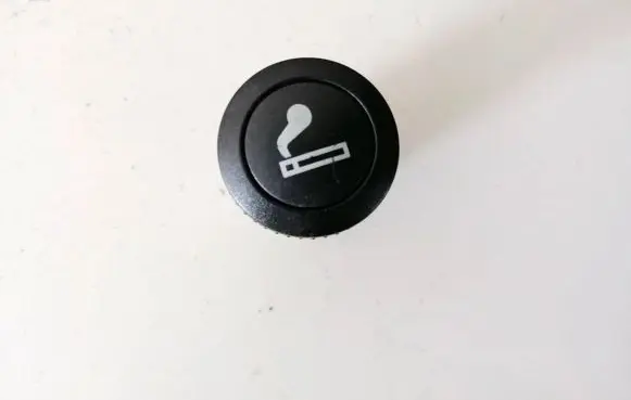 Opel Meriva A Cigarette lighter 