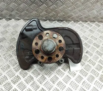 Mercedes-Benz SLK R172 Front wheel hub A2044202544 A2043320101