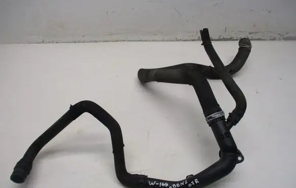 Mercedes-Benz A W169 Engine coolant pipe/hose