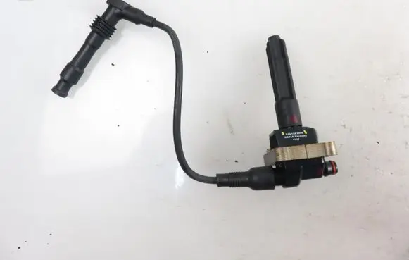Mercedes-Benz CLK A208 C208 High voltage ignition coil 0141580000