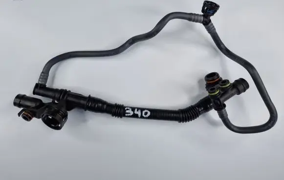Mercedes-Benz GLS X167 Breather/breather pipe/hose A2560182400