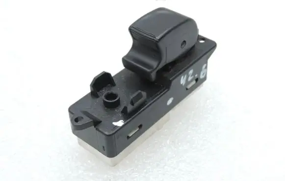 Isuzu Trooper Quarter vent window switch 8970983422 8970983413 8970983423