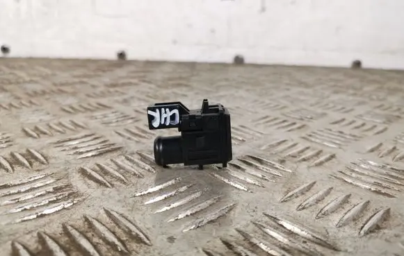 Toyota C-HR I Interior temperature sensor 0775004682