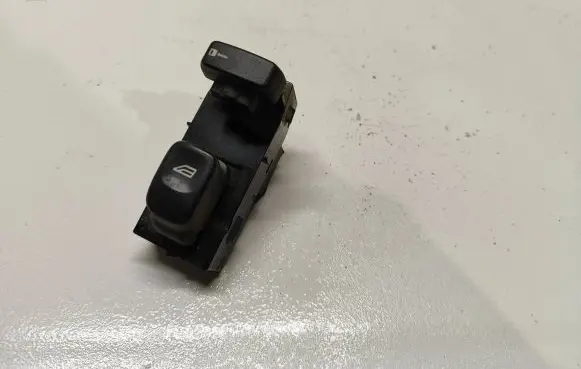 Volvo S40, V40 Electric window control switch 30638703 02W422