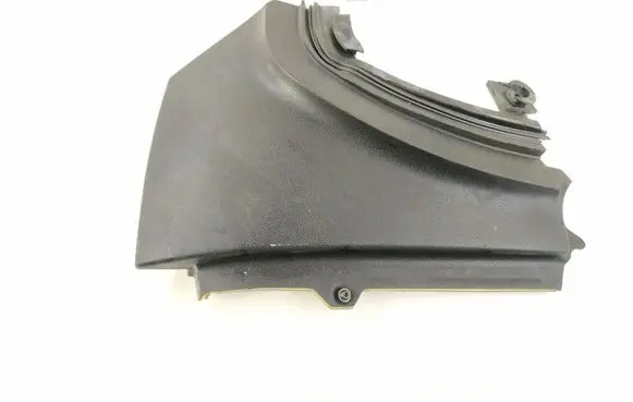 Mercedes-Benz ML W164 Dashboard lower bottom trim panel 1646800287 A1646800287