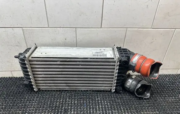 Peugeot 208 Intercooler radiator 9803145480