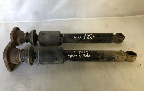 Infiniti FX Rear shock absorber/damper 349027KYb